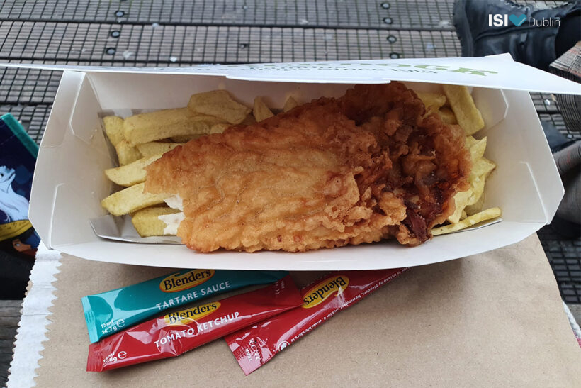 Amy Mahlke (4th year at St. Mary’s) enjoyed some local fish and chips in the seaside town of Howth