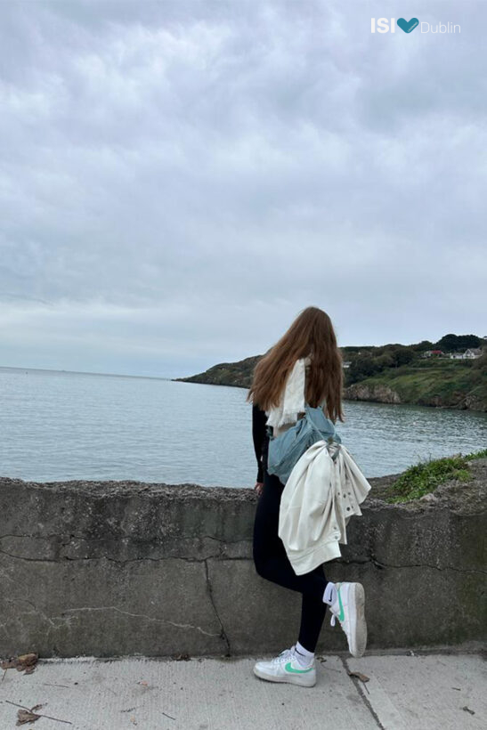 Adriána Mazúchová di Cabinteely si gode la giornata a Howth