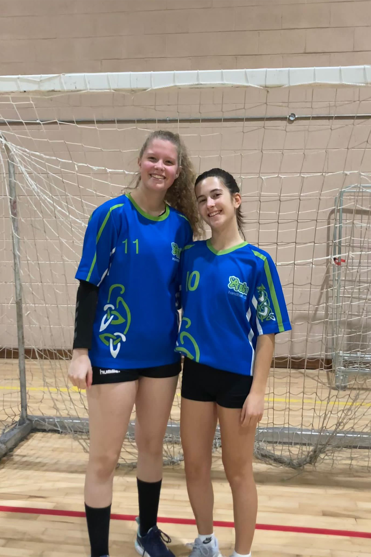Ina and Elena at the handball tournment