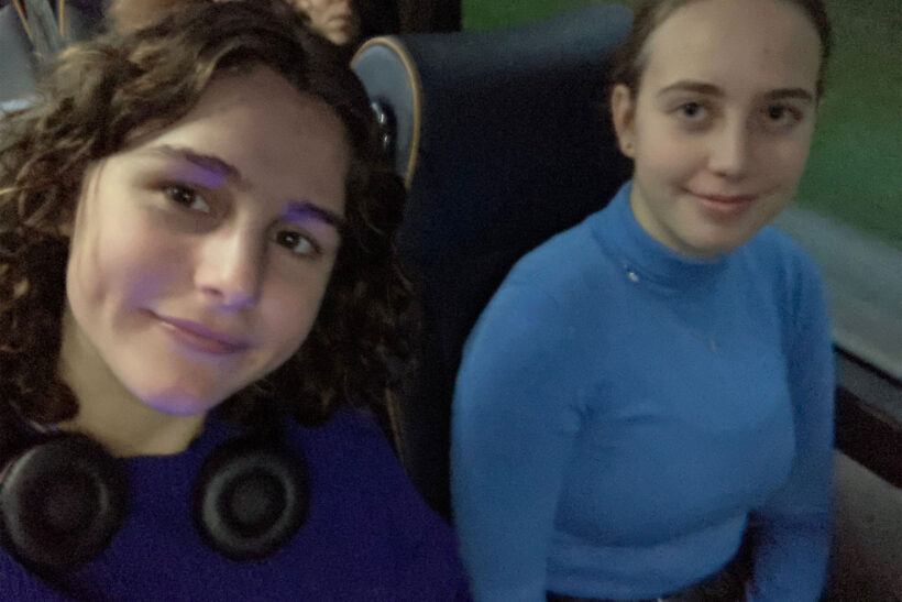 Sara and Saskia on the bus to Belfast
