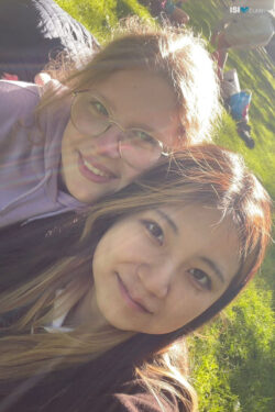 Ina and Nene enjoying a sunny day on Stephen's Green