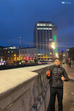 Hugo na ponte Oconnell