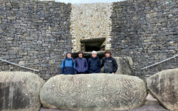 Moritz, Silvan, Jacob e Niccolò a Newgrange