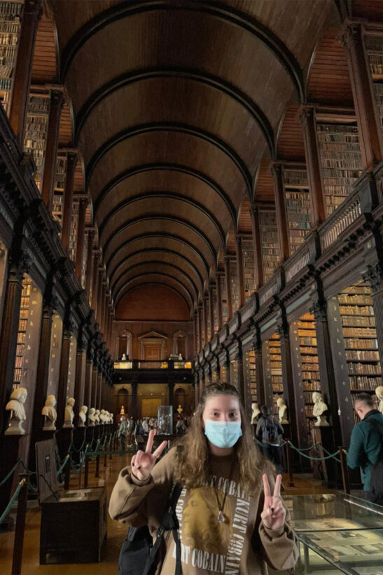 Leona Becker (5th year at St. Finian’s) took a trip to Trinity College and visited the “long room” library and the book of Kells!